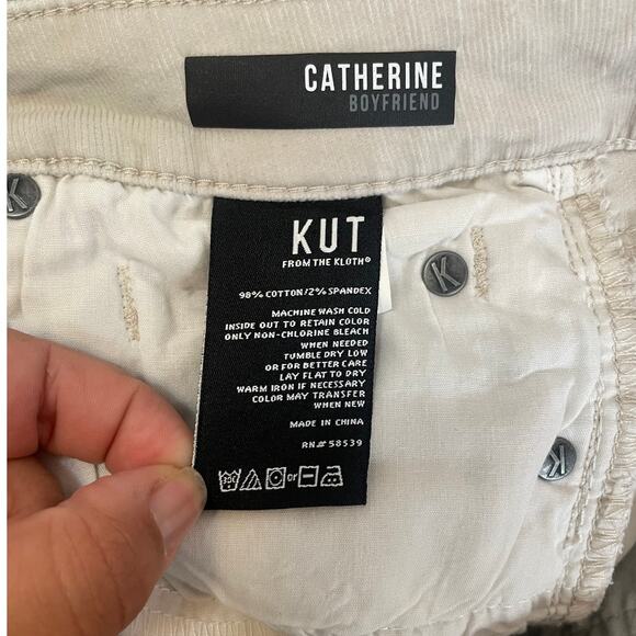KUT Catherine Boyfriend Beige Corduroy Pants - Picture 5 of 5